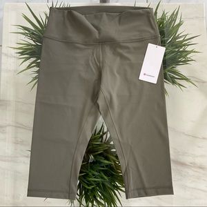 Lululemon Wunder Under HR 1/2 Tight